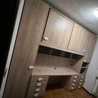 Cameretta a ponte con scrivania