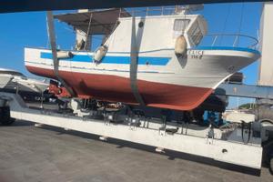 Barca da pesca con licenza