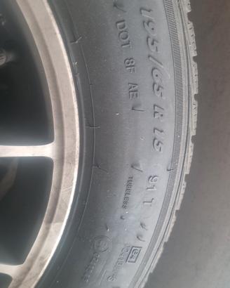 gomme con cerchio