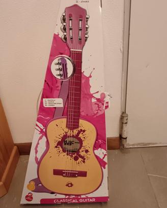 Chitarra per bambina