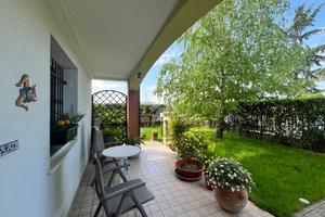 VILLA A SCHIERA A FORLIMPOPOLI