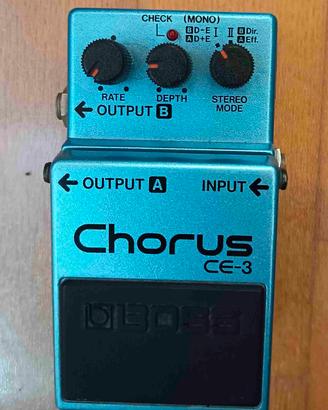 Pedale chorus Boss CE-3 (made in Japan)