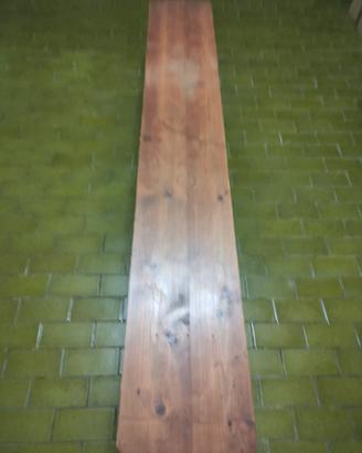 Panca legno di abete ben strutturata 