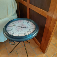 Tavolino orologio
