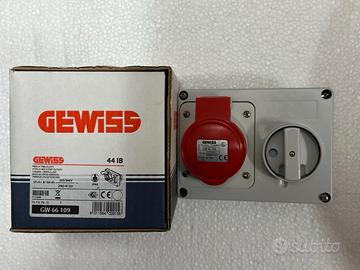 Gewiss GW66109 presa interbl. 3P+N+T 16A