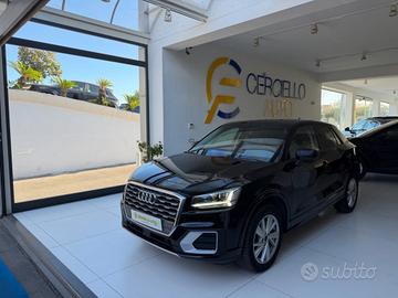 AUDI Q2 1.6 TDI admired S tronic DA 240,00 MENSI