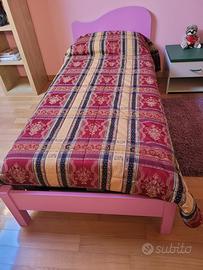 Letto singolo con materasso