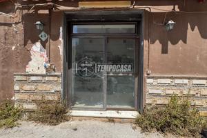 Locale Commerciale a Napoli Via ASCANIO 1 locali