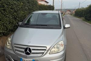 Mercedes benz b 170 ngt