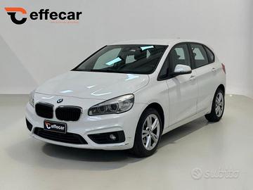 BMW 220 i Active Tourer Advantage