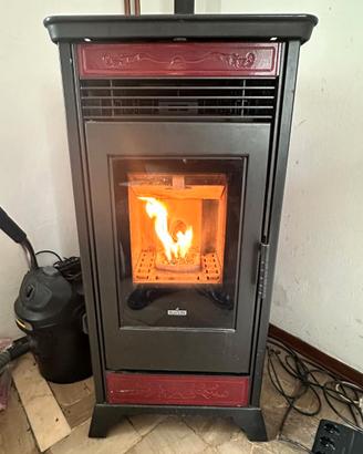 Termostufa pellet Idro Ravelli HRV 120 STYLE 12kW