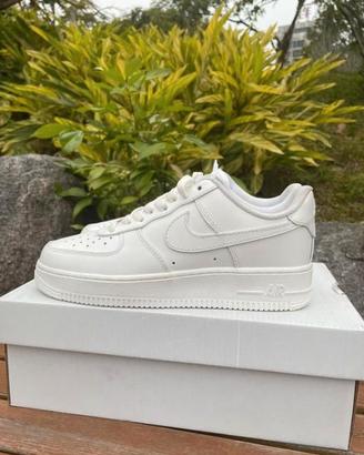 Nike Air Force 1 43 Bianche Nuove Originali