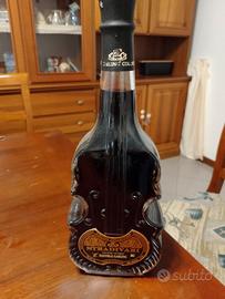 Bottiglia Stradivari Vino Rosso