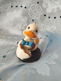 Statuina vintage Paperino in guscio d'uovo