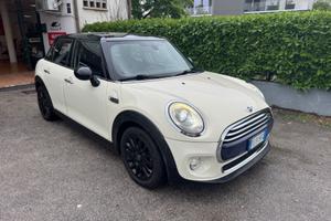 Mini 1.5 Cooper D Business