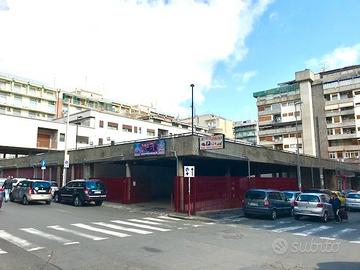 Centrale e piccolo garage-deposito