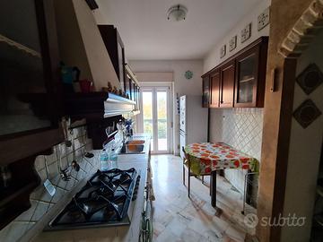 Camera zona porta nuova vicino mare e università