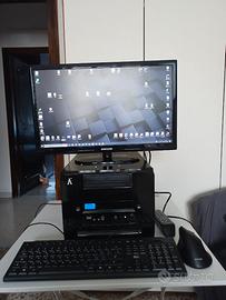 PC con Monitor