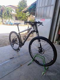 bici cannondale 27,5