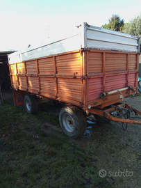Rimorchio agricolo