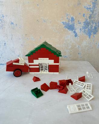 Casa plastic city vintage anni ‘70