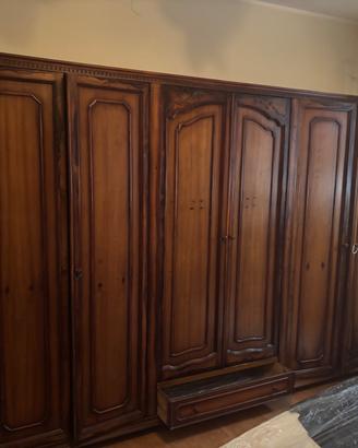 Camera da letto classica in legno massello complet
