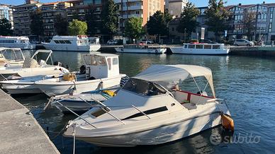 Semicabinato bellingardo natante