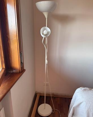 Lampada doppia a stelo