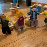 PERSONAGGI + ARREDI PLAN TOYS