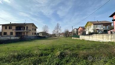 TER. RESIDENZIALE A CAPRIATA D'ORBA