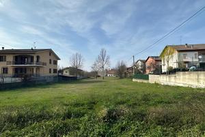 TER. RESIDENZIALE A CAPRIATA D'ORBA