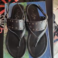 Infradito nere in pelle