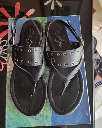 Infradito nere in pelle