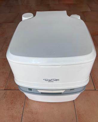 Wc chimico Thetford.