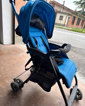 Passeggino ultraleggero chicco