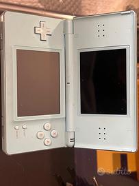 Nintendo DS Lite blu ghiaccio con caricatore