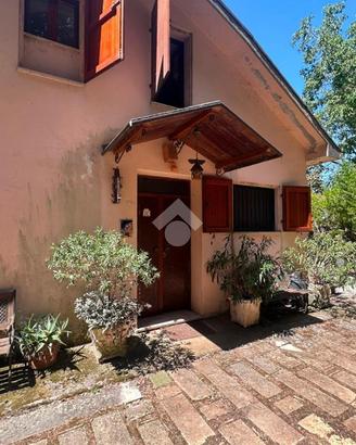 CASA INDIPENDENTE A SERMONETA
