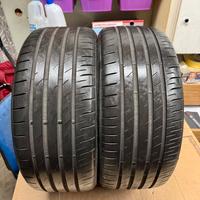 Gomme Estive Toyo 215 45 R16 all 85%