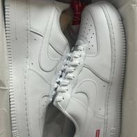 Sneakers basse SupremexNike Air Force 1 bianche/41