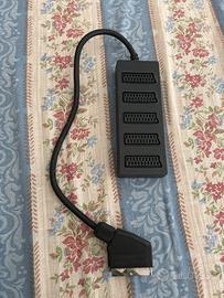 Presa scart multipla per tv