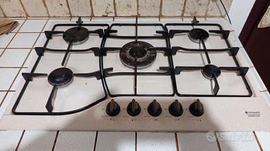 Piano cottura e forno ventilato Hotpoint