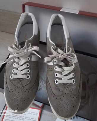 scarpe  uomo  leggere descrizione 