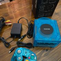 Nintendo Gamecube celeste e 84 giochi!