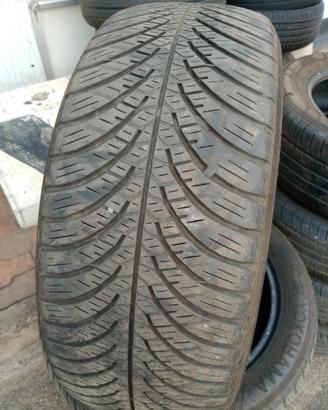 N2 gomme 215/55R17 98 w 