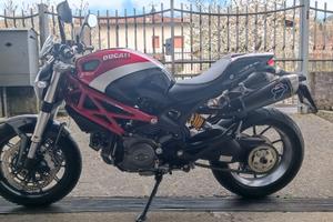 Ducati Monster 796 (2010-2013)