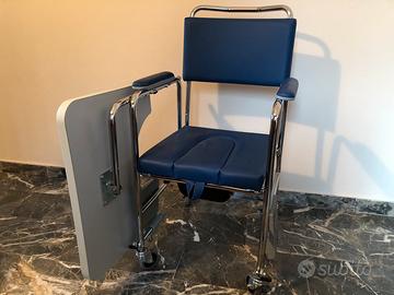 Sedia da comodo con wc