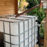 CISTERNA  LT 1000 CON GABBIA METALLICA