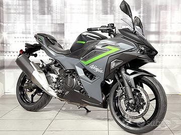 Kawasaki Ninja 500 SE