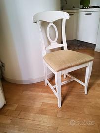 Sedie in legno bianco imbottite shabby chic