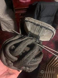 Collezione di 3 copricapi tribali